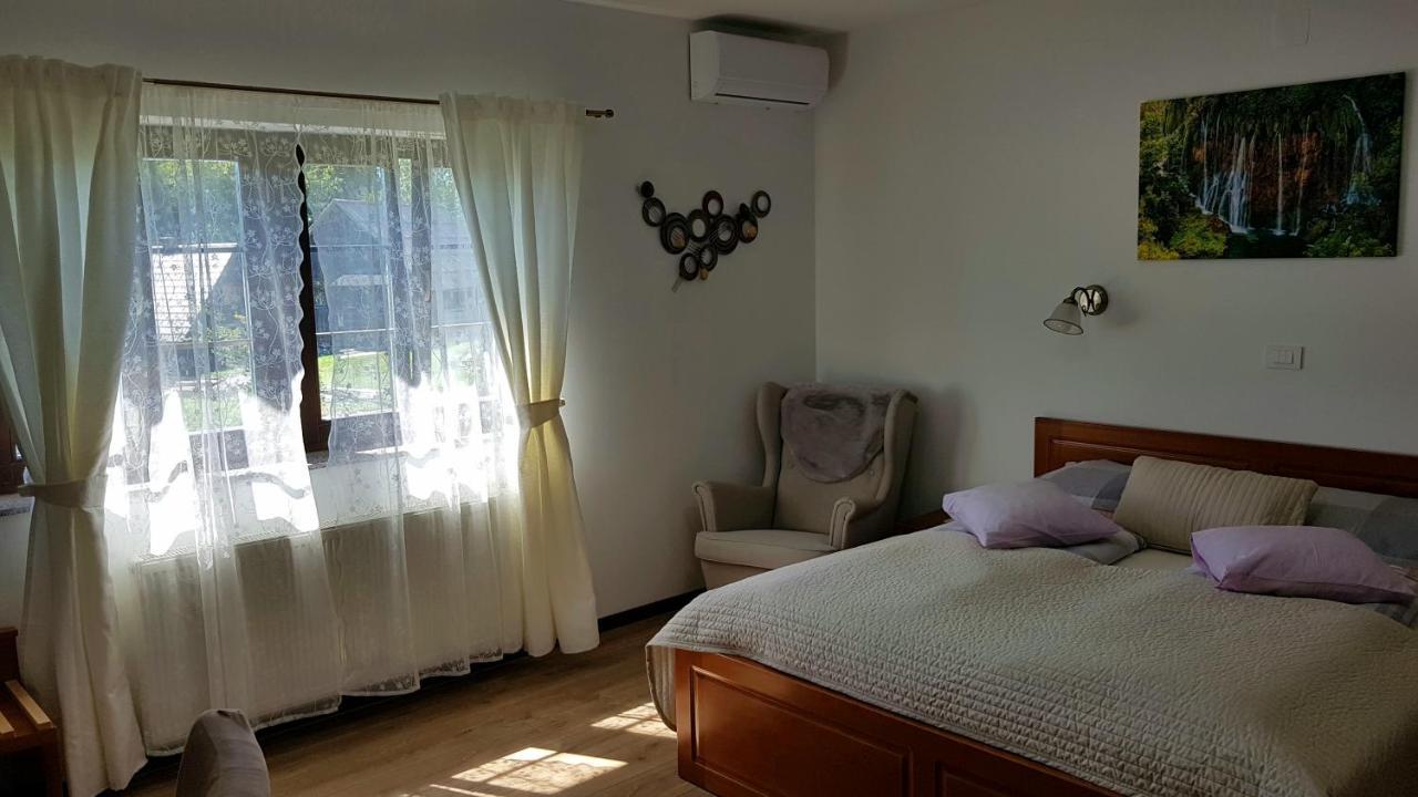 B&B Plitvice Lakes Villa Prica プリトビッチェ・セロ エクステリア 写真