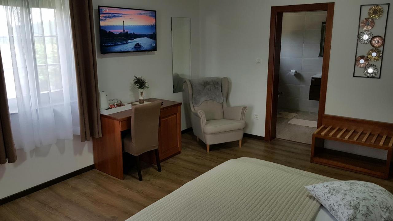 B&B Plitvice Lakes Villa Prica プリトビッチェ・セロ エクステリア 写真