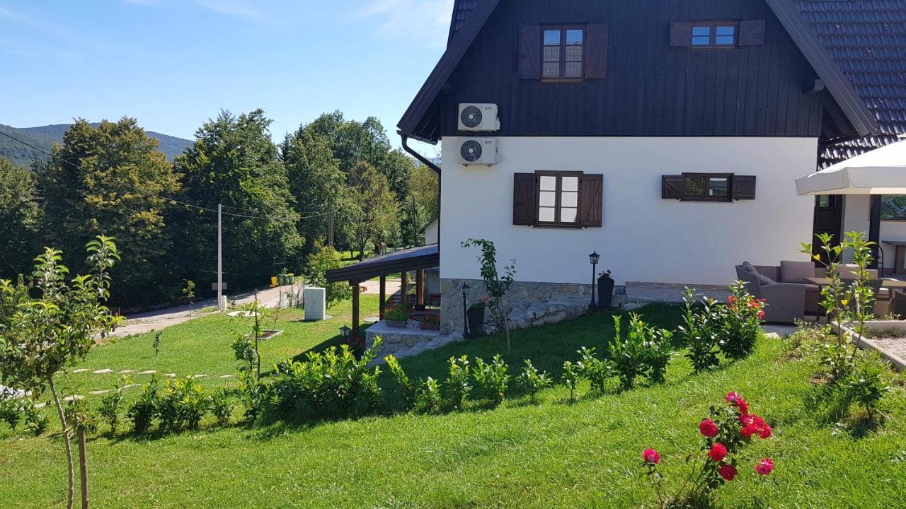 B&B Plitvice Lakes Villa Prica プリトビッチェ・セロ エクステリア 写真