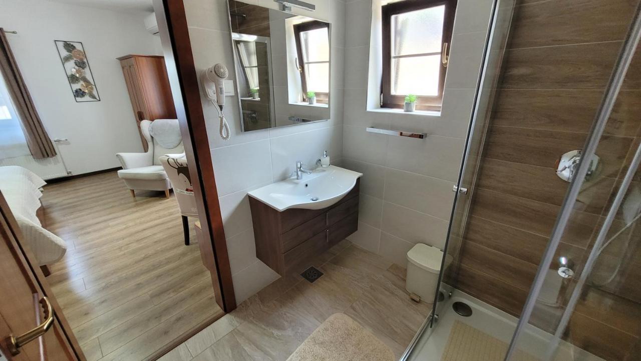 B&B Plitvice Lakes Villa Prica プリトビッチェ・セロ エクステリア 写真