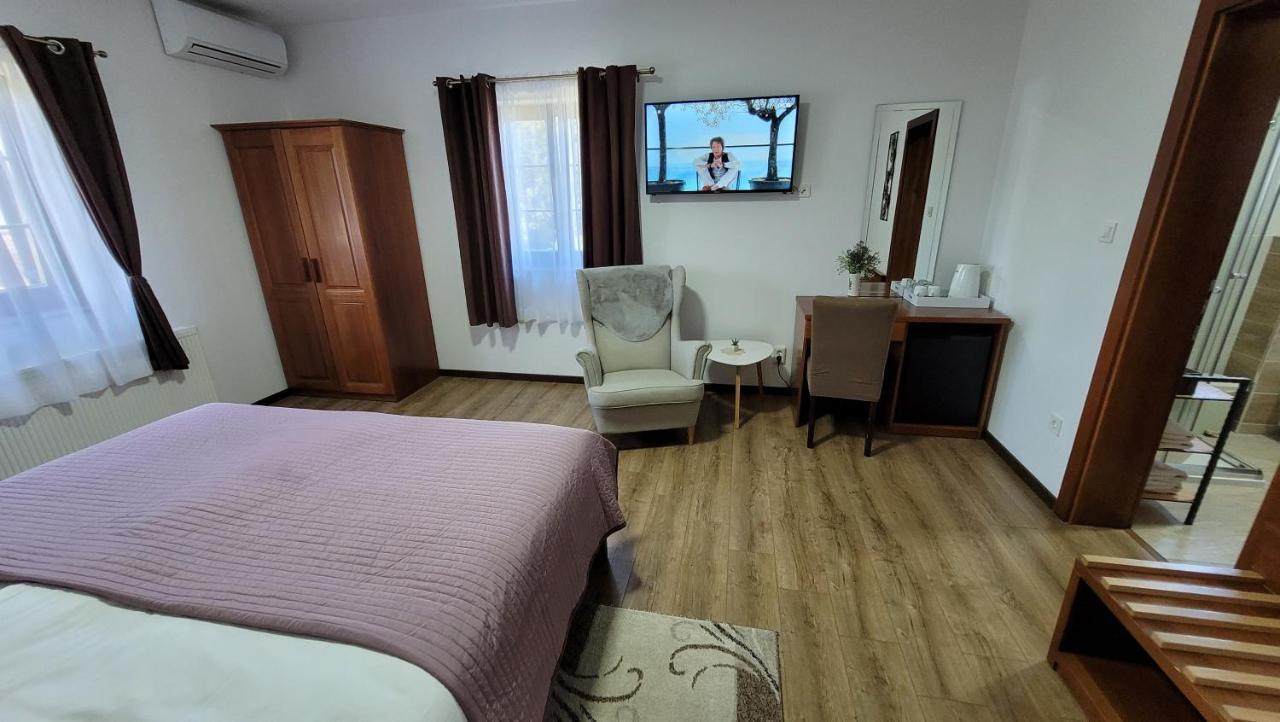 B&B Plitvice Lakes Villa Prica プリトビッチェ・セロ エクステリア 写真