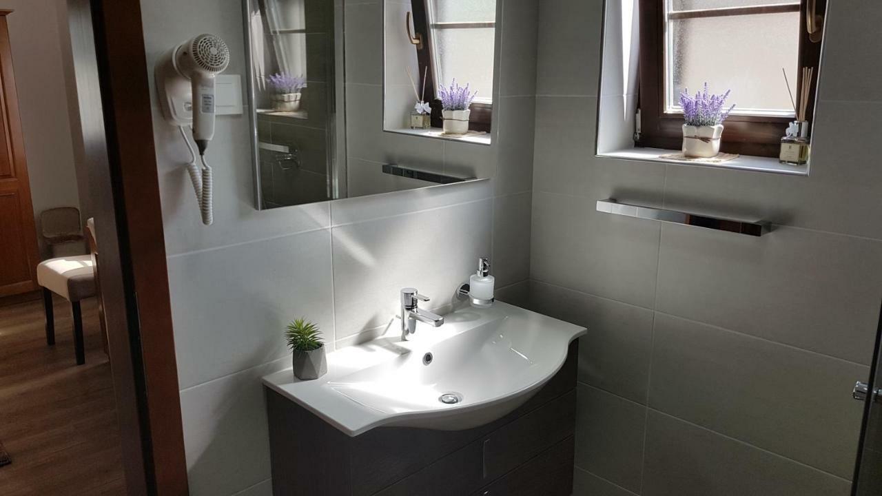 B&B Plitvice Lakes Villa Prica プリトビッチェ・セロ エクステリア 写真