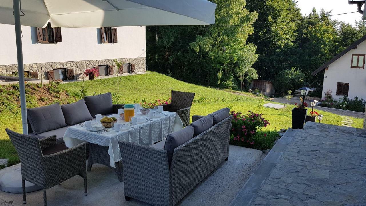 B&B Plitvice Lakes Villa Prica プリトビッチェ・セロ エクステリア 写真
